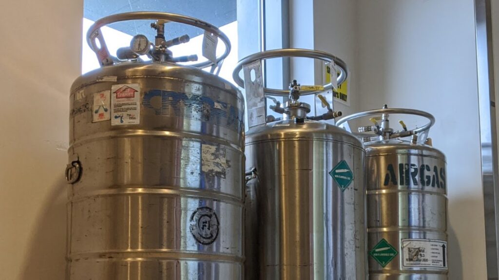 Empty pressurized Dewars waiting to be filled.